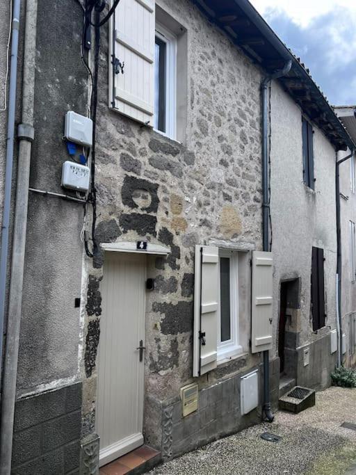 Charmante Maison Renovee Nérac エクステリア 写真